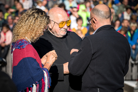 Jolanda Neff, Bruder Magnus und Nicolo Paganini.