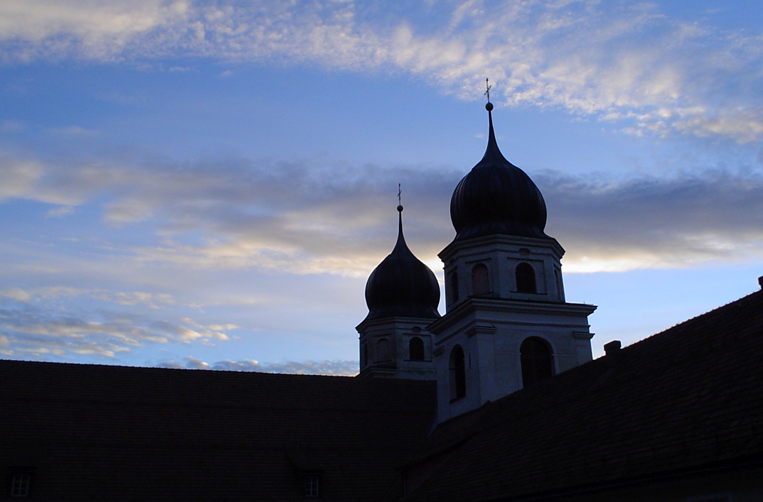 Die Klosterglocken läuten